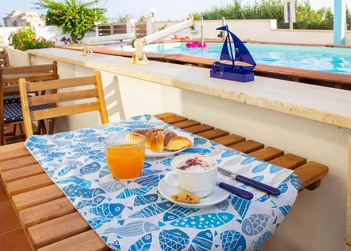 La Casa Del Sole - Beachfront -