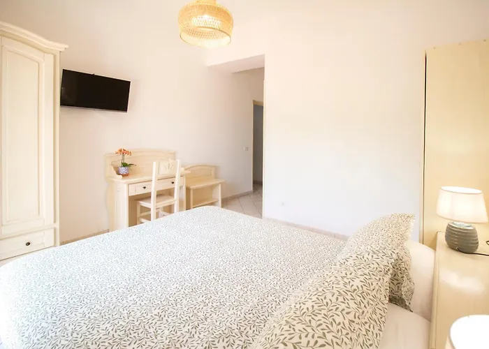 La Casa Del Sole - Beachfront -