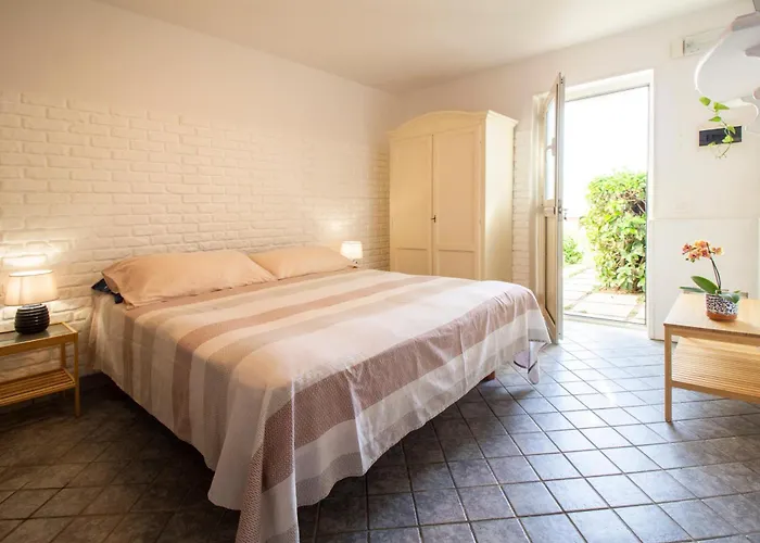 La Casa Del Sole - Beachfront -