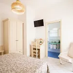La Casa Del Sole - Beachfront - 3*