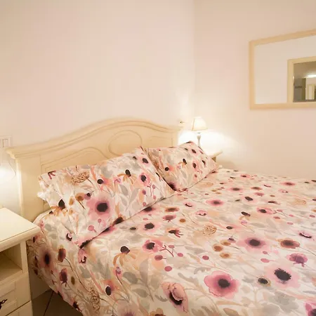 La Casa Del Sole - Beachfront - Bed & Breakfast