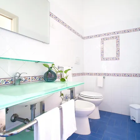 La Casa Del Sole - Beachfront - Bed & Breakfast Anzio