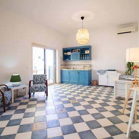 La Casa Del Sole - Beachfront - Couette-café